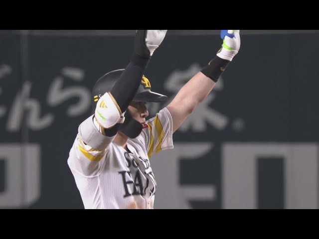 【2回裏】反撃の一打!! ホークス・周東佑京 ライトへの同点タイムリー2ベース!! 2025年3月12日 福岡ソフトバンクホークス 対 読売ジャイアンツ