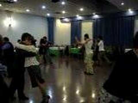  Felipe Zarzar  and  Mamié Sancy  are  dancing  to  the  tango  "  Bien Pulenta  "