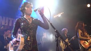 KITTY, DAISY & LEWIS . Bitchin' in the kitchen . la Maroquinerie