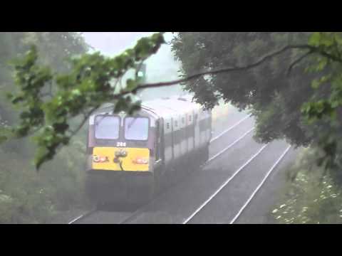 Irish Rail class 201 (206) + Enterprise - Donabate Station, Dublin.