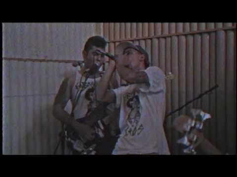 FABRIKANDO KAOS | fabrikando kaos