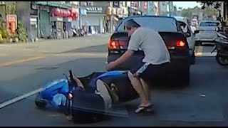【車禍影片】阿北倒車撞倒阿北（2024.07.13 台中市北屯區軍功路二段