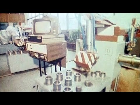 Удмуртия. Воткинский завод. Серийное производство новых промышленных роботов 6.08.1987