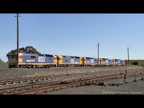 Five Locomotives For A Grain Train - PoathTV Australian Railways