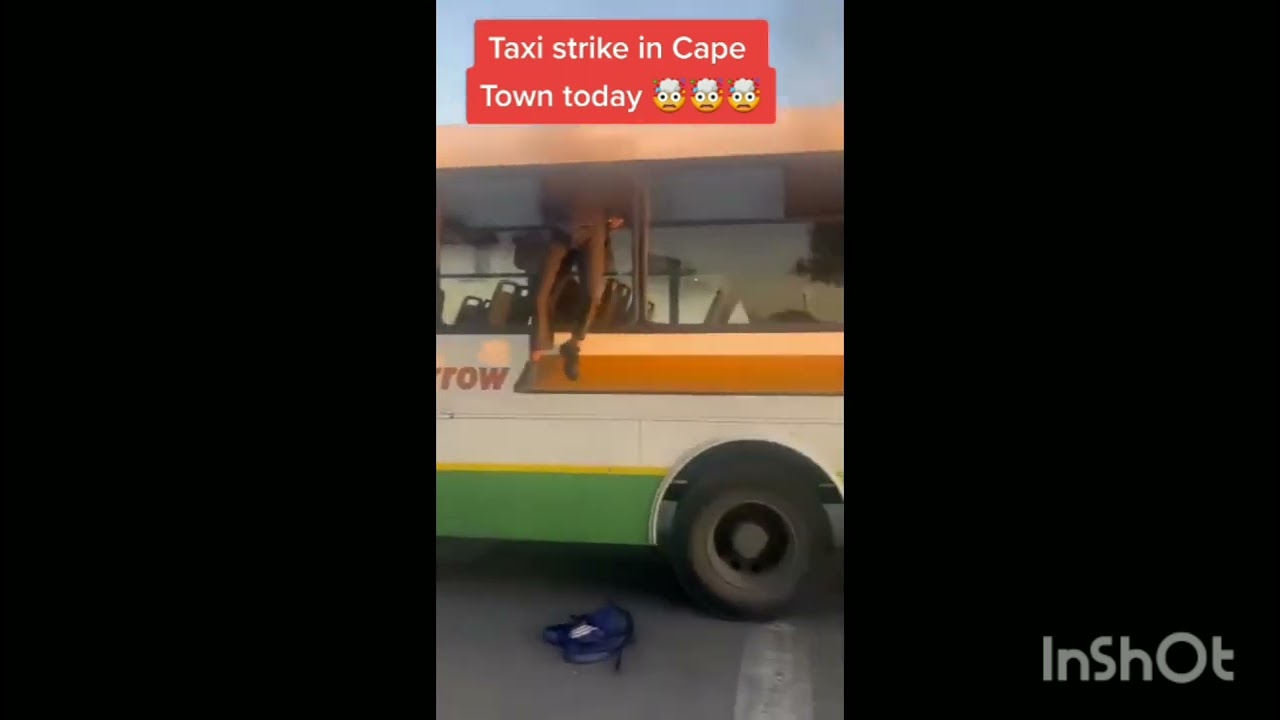 WATCH chaos ensues during Cape Town taxi protests