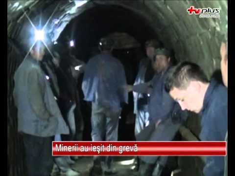Minerii au iesit din greva