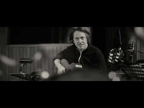 Dominic Miller Absinthe