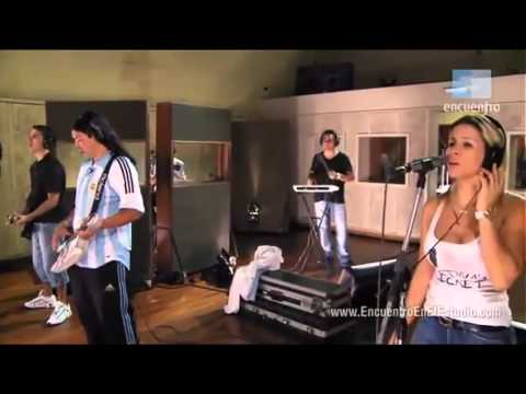 DAMA$ GRATI$ - Sos un Botón (vivo Encuentro En El Estudio).mp4