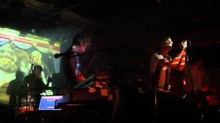 D.U.I - The Modern Skirts