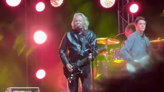 Icehouse - Great Southern Land  - Uluru - 30 August 2022 - 40th Anniversary Great Southern Land