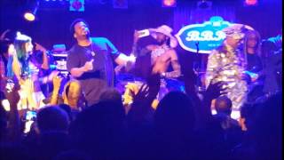 George Clinton &amp; Parliament Funkadelic (w/Craig Robinson) - &quot;Atomic Dog&quot; Live at B.B. King&#39;s 2/28/17