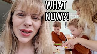 I HAVE NO IDEA WHAT'S GOING ON!