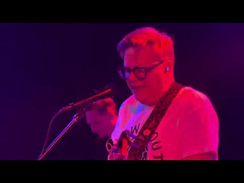 The Sheila Divine - Hum (live in Lowell, MA 4/25/25)