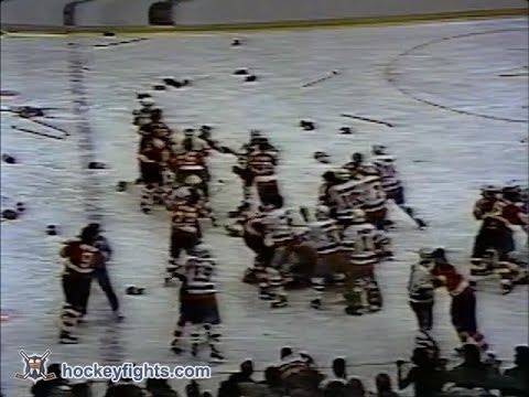 Flyers at Islanders bench clearing brawl Jan 6, 1979