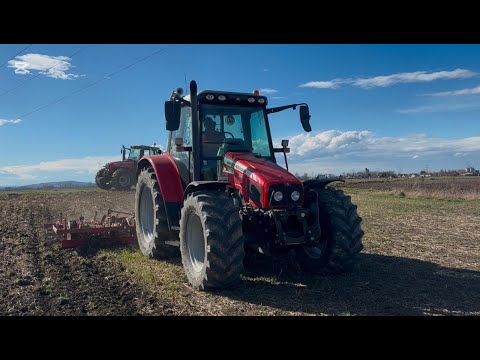 Maisfelder herrichten mit dem MF 5445 und Kolgskilde Vibromaster 490