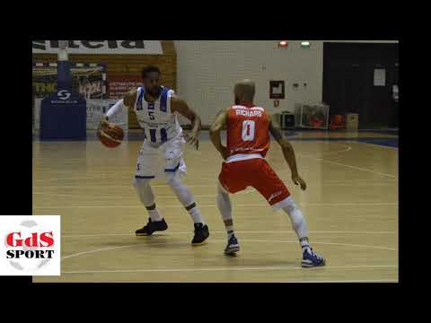 SCM U Craiova - CSM Oradea 68-75