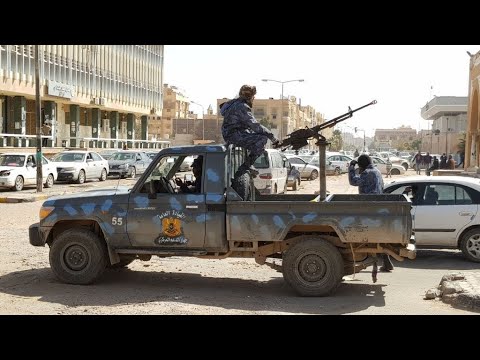 حكومة الوفاق الليبية تسعى لضم المليشيات المسلحة إلى قواتها للحد من الفوضى في البلاد
