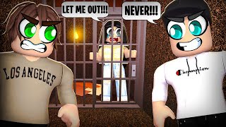 My EX-HUSBAND KIDNAPPED ME! (Roblox Bloxburg Roleplay)