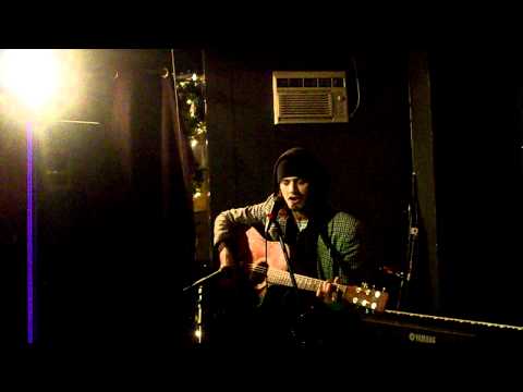 High Lonesome -- Justin Muncil (Gaslight Anthem cover) live 12.16.10 from Suite 1901