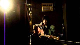 High Lonesome -- Justin Muncil (Gaslight Anthem cover) live 12.16.10 from Suite 1901