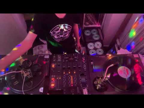 1992-94 Oldskool Junglistic Hardcore Mix (first mix in a while)