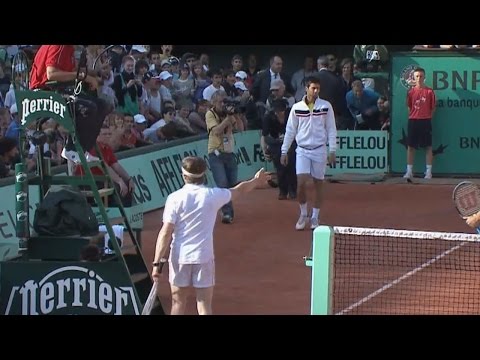 Martin Solveig vs Girls Aloud vs Jay Z vs Cobra Starship vs Calvin Harris - Empire State of Hello