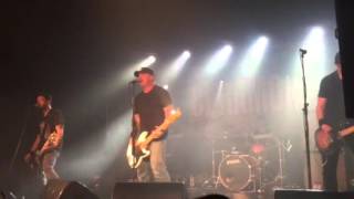 CJ Ramone - Babysitter