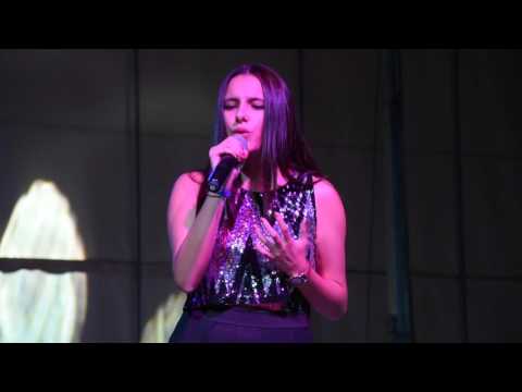 Lucía Samoelle Barreiro y Yelena