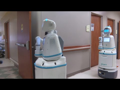 Робо-медсестра работает в больнице
