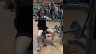 Download lagu Berliana Lovell Workout #short #shorts mp3