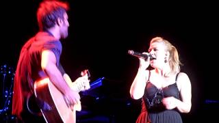 Kelly Clarkson - Call Me Maybe (cover) - Mixtape Festival, Hershey, PA 8/17/12