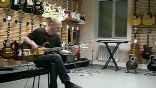 Video thumbnail for Kramer DMZ6000B by guitarsib