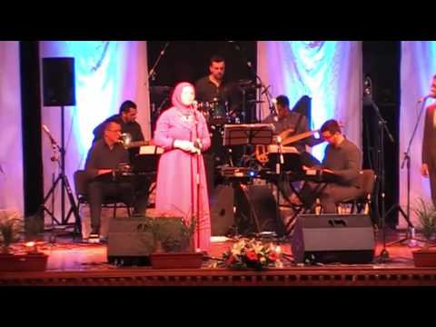 Hor Medžlisa IZ-a Sarajevo / Senida Balić - Ružin pupoljak