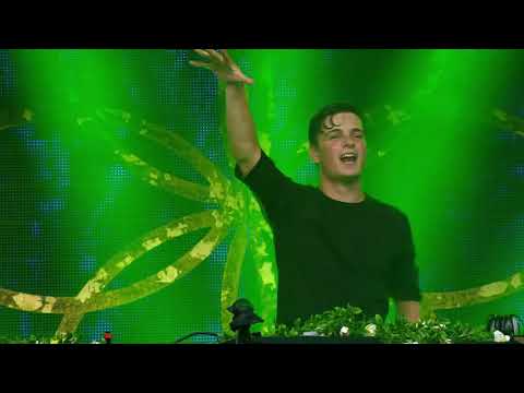 Martin Garrix & Pierce Fulton feat. Mike Shinoda - Waiting For Tomorrow (Tomorrowland 2016)