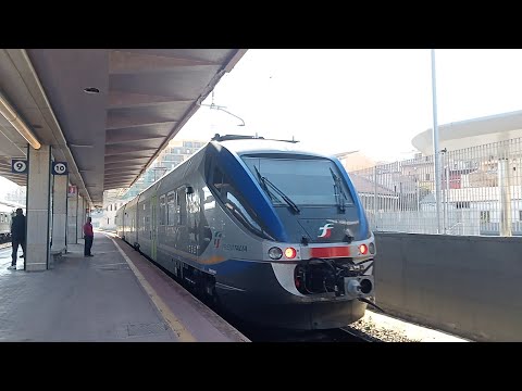 Minuetto elettrico Ale501 073 in partenza da Palermo Centrale!