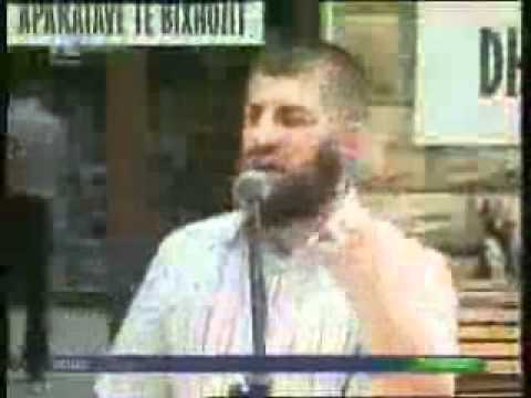 Protesta , Kryeimami i Pejes Enes ef Goga.wmv