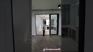 ชุดประตูบานเลื่อนอิสระแบ่งสาม