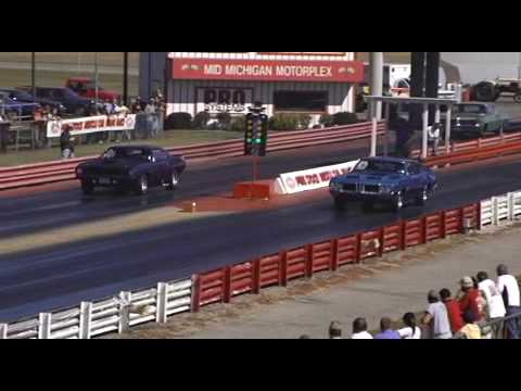 1971 442 W-30 vs 1970 AAR Cuda