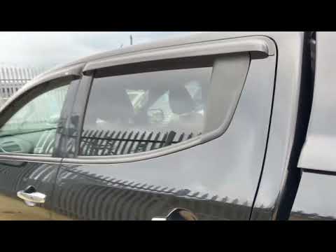 Mitsubishi L200 2.4 DI-D DC Warrior ( OU65 RYN )