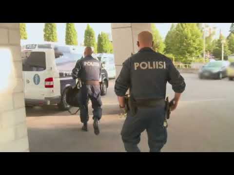 Poliisit - Mies hermostui lasten ovikellon soittelusta – pahoinpiteli pienen pojan!