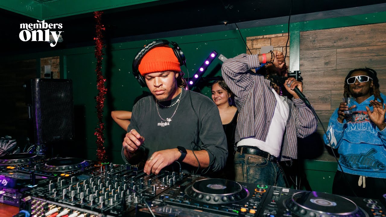 Live at 618 thumbnail