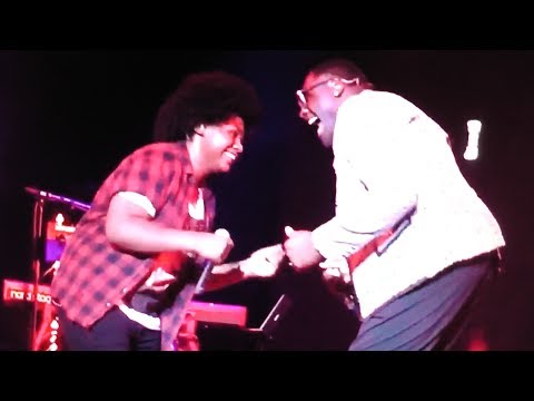 Alphonso Williams & Noah Schärer - I Can't Help Myself - Live | DSDS Tour 2017 - Stuttgart