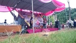Download lagu Gafarock feat. Gamelawan - Kerjo - Live Terminal Paciran mp3 Download lagu Gafarock feat. Gamelawan - Kerjo - Live Terminal Paciran mp3