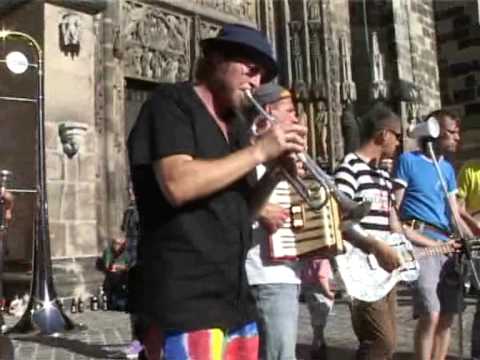 Superskank Bardentreffen 2009 PART II - 04 - Frau Meier