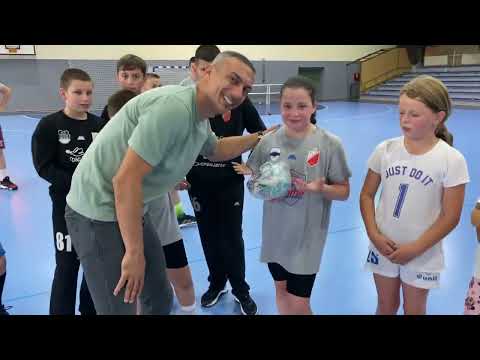 Rajko Prodanovic i Tanja Medved urucuju nagrade - Kamp sampiona 2023