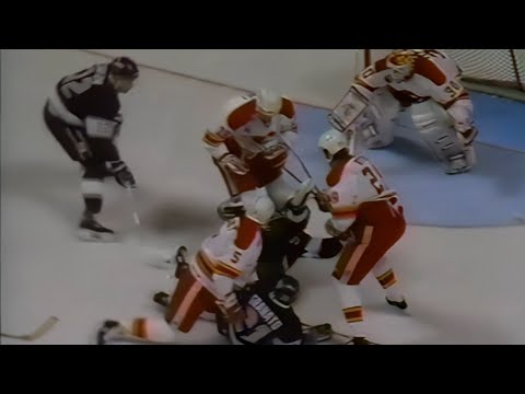 Kings @ Flames 04/18/93 | Game 1 Smythe Division Semifinals 1993