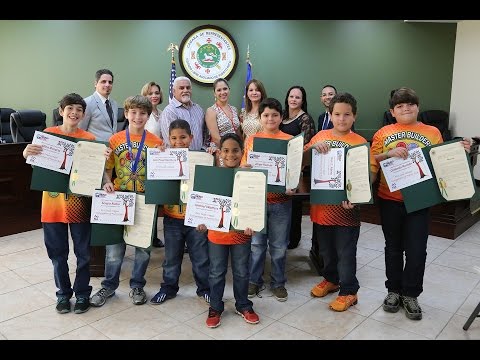 Rep. Armando Franco reconoce niño héroe y niños campeones de robótica de Aguadilla