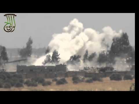 استهداف دبابة لقوات النظام من قبل لواء الحق أثنار هروبها من حاجز الإسكان في محافظة إدلب