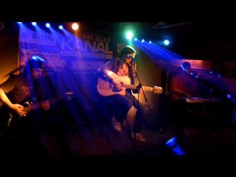 Aleš Brichta Trio - Když po tobě jdou (live 1.11.2014 Kanál Mělník)