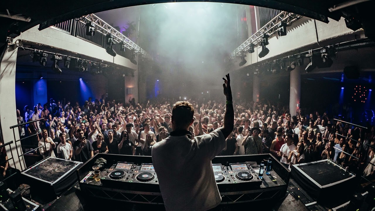 Cristoph - Alone (Re-Model)